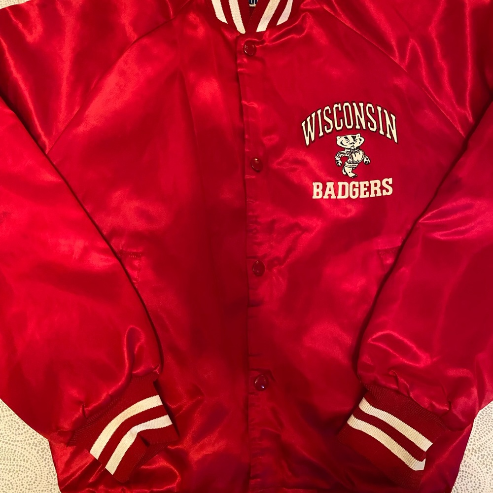 Vintage Wisconsin Badgers Chalk Line Satin Bomber Jacket